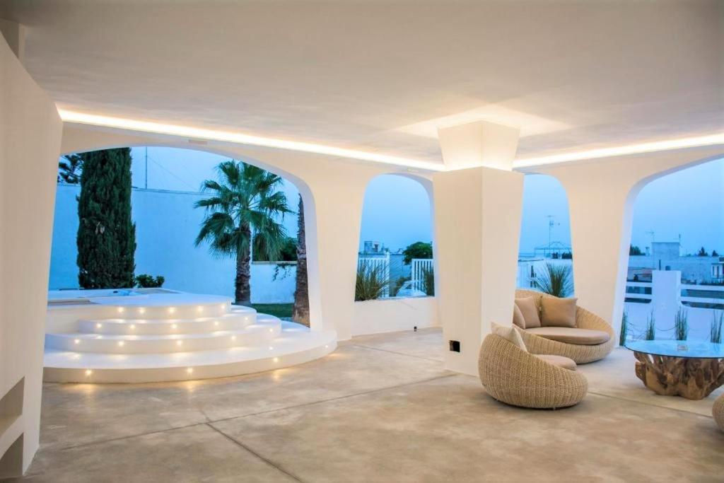 פורטו צ'זראו B&B Valentino Luxury Rooms By Salentolimit מראה חיצוני תמונה